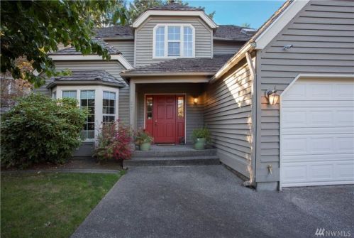 4127 211th Ct, Redmond, WA 98074-6022