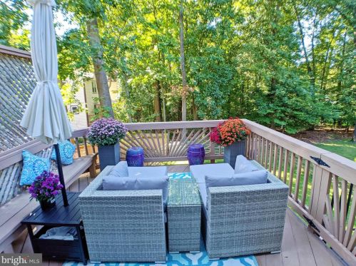 12914 Acorn Hollow Ln, Silver Spring MD  20906-3200 exterior