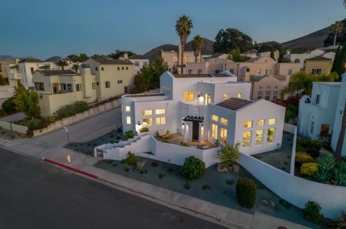 543 Stoneridge Dr, San Luis Obispo, CA 93401-5674