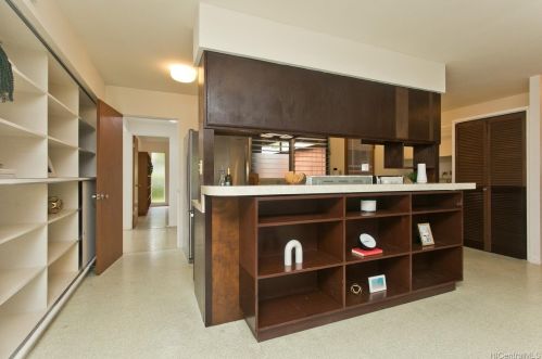 3317 Huelani Dr, Honolulu HI  96822-1276 exterior