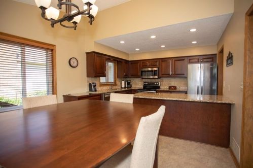 7873 28th St, Saint Paul MN  55128-4803 exterior