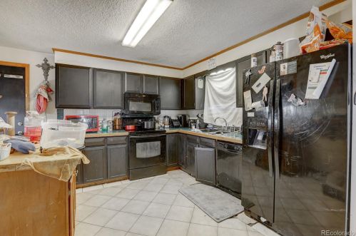 11757 62nd Ave, Arvada, CO 80004-4454