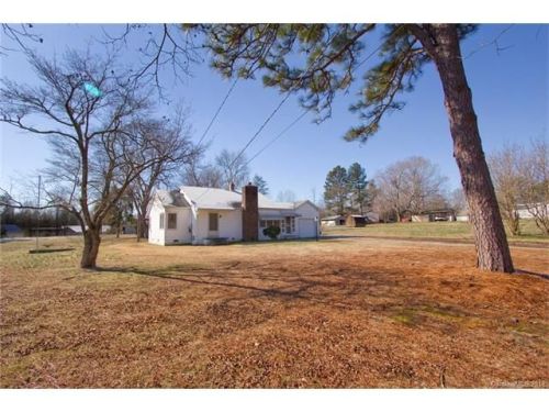 555 Rainey Rd, Salisbury, NC 28146-8972