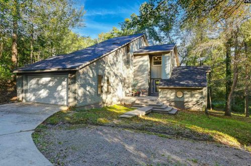 102 Cabin Creek Ct, Lexington, SC 29073-8062