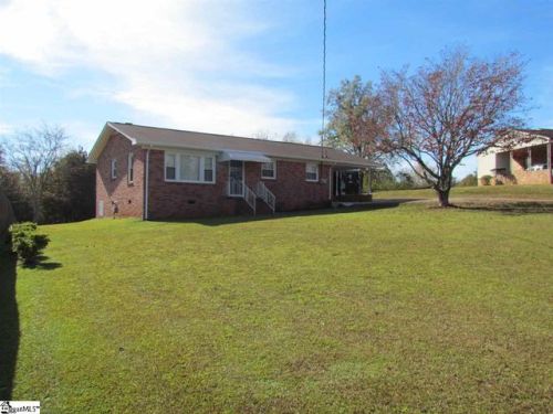 136 Grasshopper Hill Rd, Pickens, SC 29671-9302