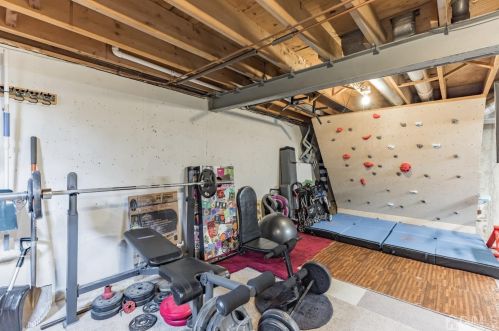 68 Sayre Dr, Princeton NJ  08540-5807 exterior
