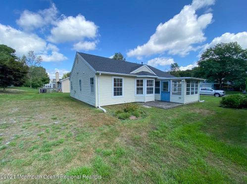 2095 Llewellyn Pkwy, Lacey, NJ 08731-5625