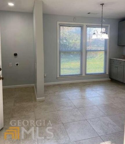 1093 Coleman St, Atlanta GA  30310-3161 exterior