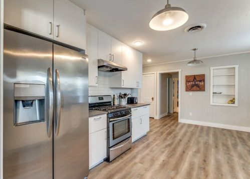 3208 Waits Ave, Fort Worth TX  76133-1540 exterior