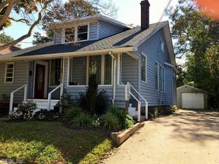 109 Bay Ave, Norfolk VA  23503-4328 exterior