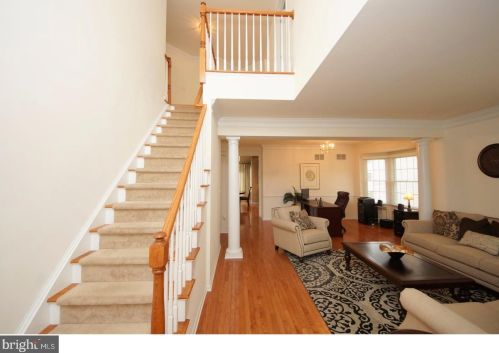 14 Kent Ct, Princeton NJ  08540-6116 exterior