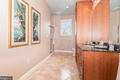 253 Bonnybrook Rd, Carlisle PA 17013-4214 exterior