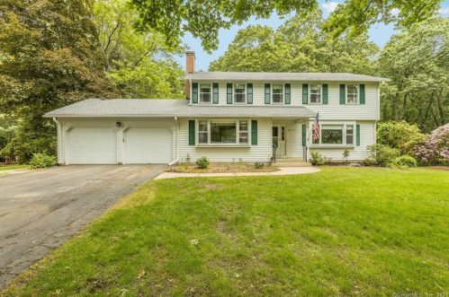 95 Lighthouse Hill Rd, Windsor, CT 06095-1211