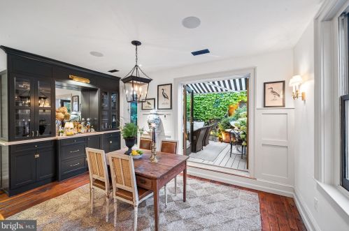 718 22nd St, Philadelphia PA 19130-0027 exterior