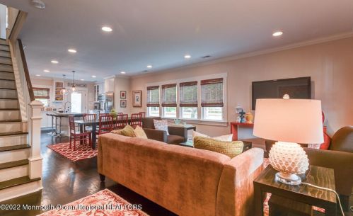 901 Sunset Ave, Tinton Falls NJ 07712-5031 exterior