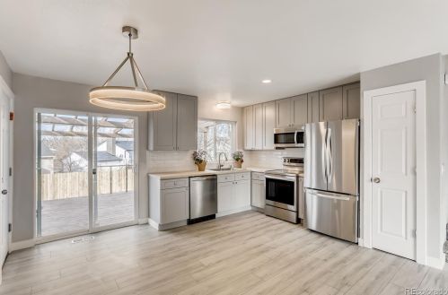 1661 Walden Ct, Denver CO 80016-1189 exterior