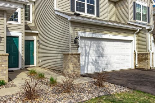 7319 Derby Ln, Prior Lake, MN 55379-7061