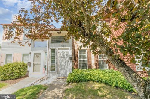 303 Lopax Rd, Harrisburg, PA 17112-4302