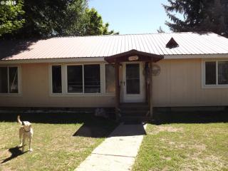46053 Slaughterhouse Rd, Halfway, OR 97834-8101