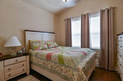 1578 Renaissance Dr, Conyers GA  30012-8024 exterior