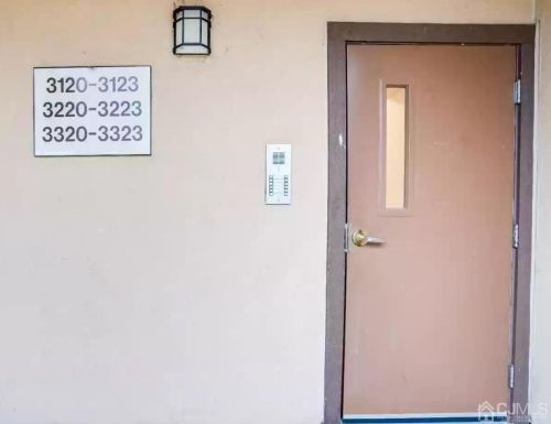 3121 Sayre Dr, Princeton NJ  08540-5820 exterior