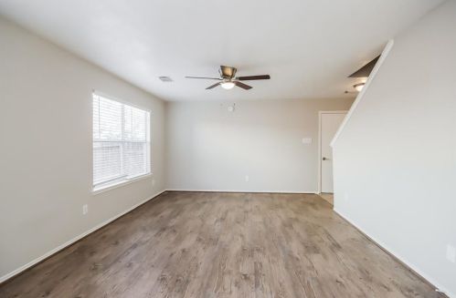 1406 Sycamore Leaf Way, Conroe TX  77301-5302 exterior