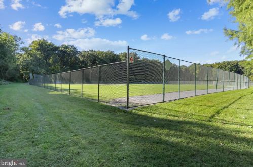 10946 Rocky Mount Way, Silver Spring MD 20902-3687 exterior