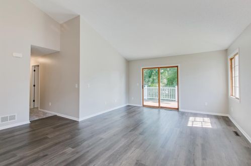 2967 Devonshire Cir, Saint Paul MN  55125-3964 exterior