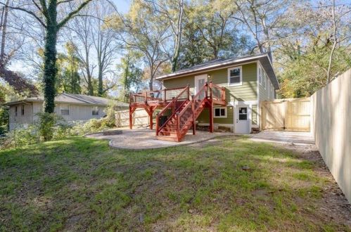 763 Center Hill Ave, Atlanta GA  30318-6236 exterior