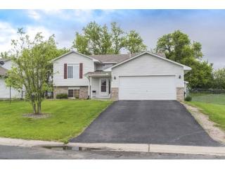 1035 Meadow St, Cologne, MN 55322-9098