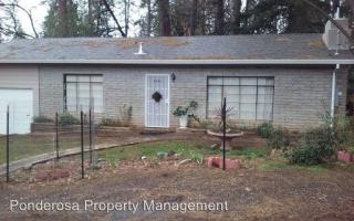 5885 Pine Cir, Paradise, CA 95969-3805