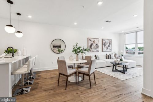 139 Chelten Ave, Philadelphia PA  19144-3336 exterior