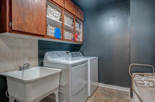 4597 Holliston Rd, Atlanta GA  30360-2057 exterior