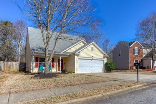 810 Yonah Dr, Holly Springs, GA 30114-7190