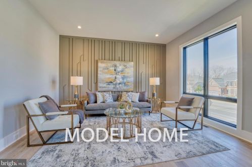 2239 Meridian St, Falls Church, VA 22046-1828