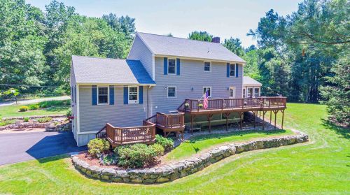 2 Bittersweet Ln, Londonderry, NH 03053-2970