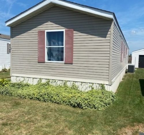 9 Walnut St, Minooka, IL 60447-9562