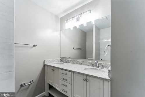 10208 Green Forest Dr, Silver Spring MD 20903-1535 exterior