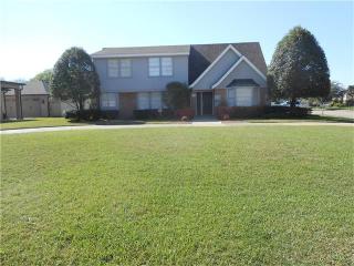 30 Chateau Rue Du Jardin St, Kenner, LA 70065-2015