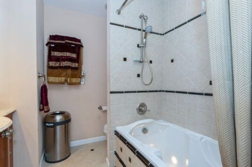 1653 Executive Park Ln, Atlanta GA  30329-3129 exterior