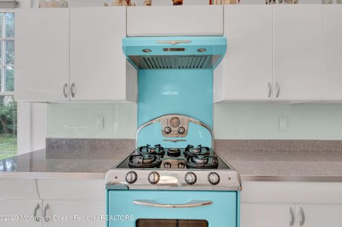 139 Cold Indian Spg Rd, Tinton Falls NJ 07712-3247 exterior