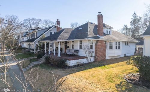 114 Avondale Ave, Tavistock, NJ 08033-2636