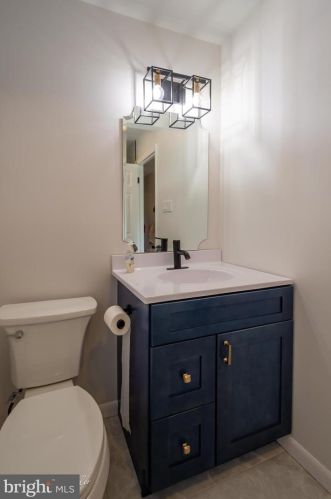 2112 Arden Dr, Fallston MD  21047-1404 exterior