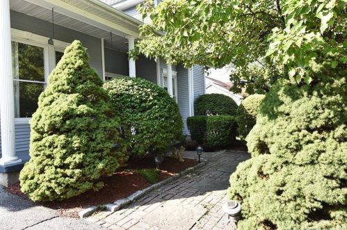 7 Bridle Cir, Torrington, CT 06790-2378