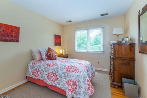 3 Tudor Pl, Dover NJ  07869-2018 exterior