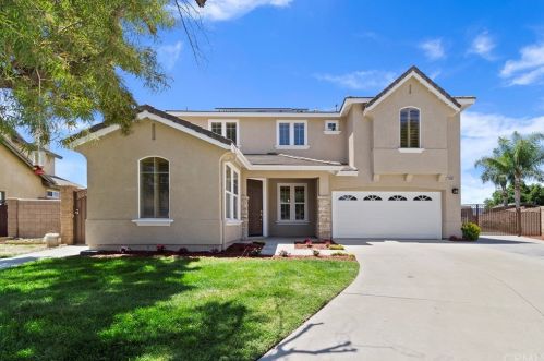 6155 Pablo St, Chino, CA 91710-4570