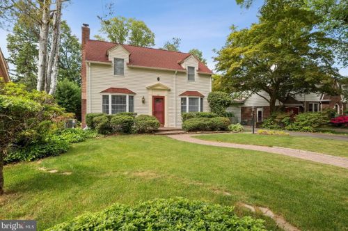 727 Redman Ave, Tavistock, NJ 08033-2743