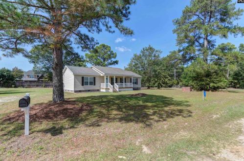 141 Glasgo Ln, Lexington, SC 29072-2219