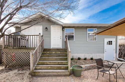 1888 Grand Ave, Saint Paul MN  55105-1409 exterior