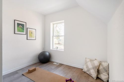 1533 30th Ave, Denver CO  80205-4429 exterior